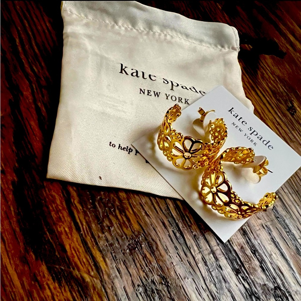 Brand new Kate Spade Gold Earrings